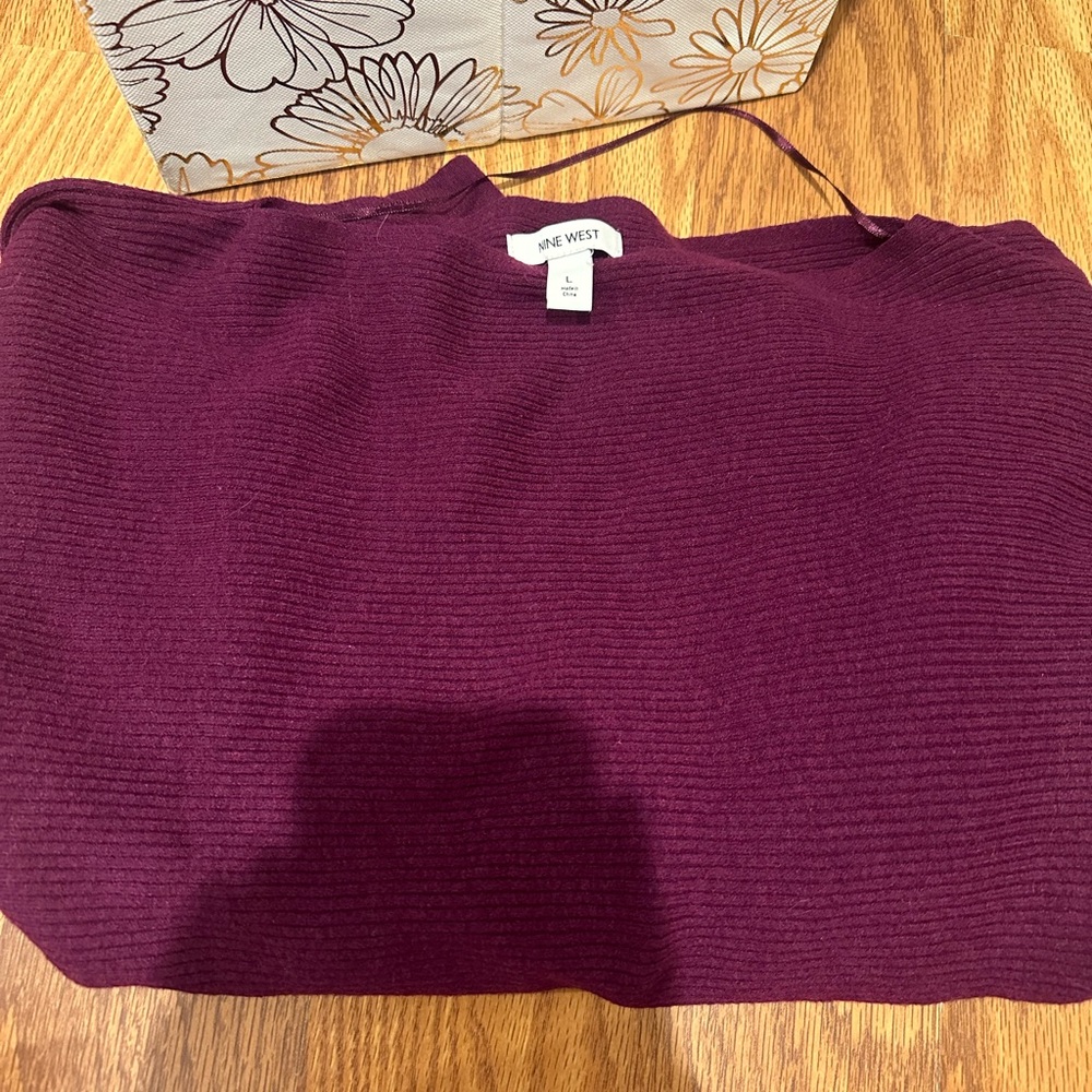 Nine West Sweater